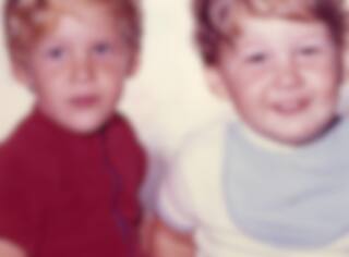 Il raconte le jour où son frère a eu son accident