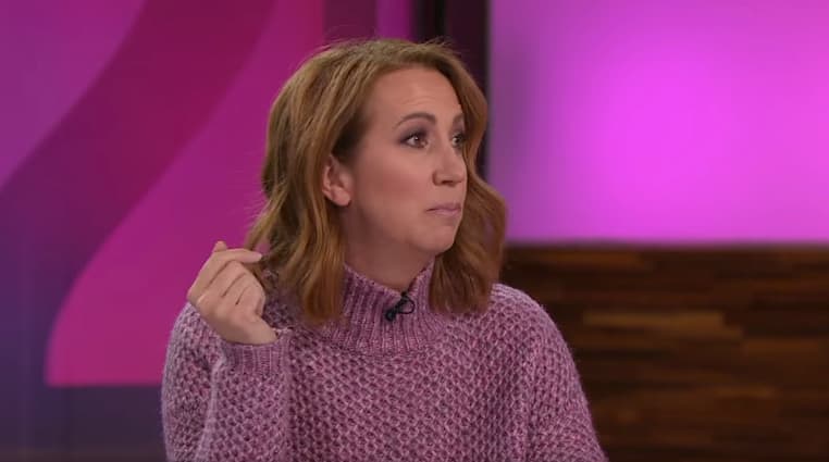 Elle s'ouvre pour la 1ère fois sur ses chirurgies