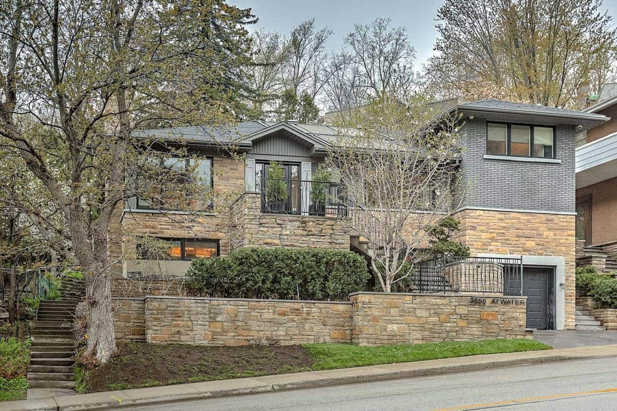 Une luxueuse maison avec piscine creusée intime