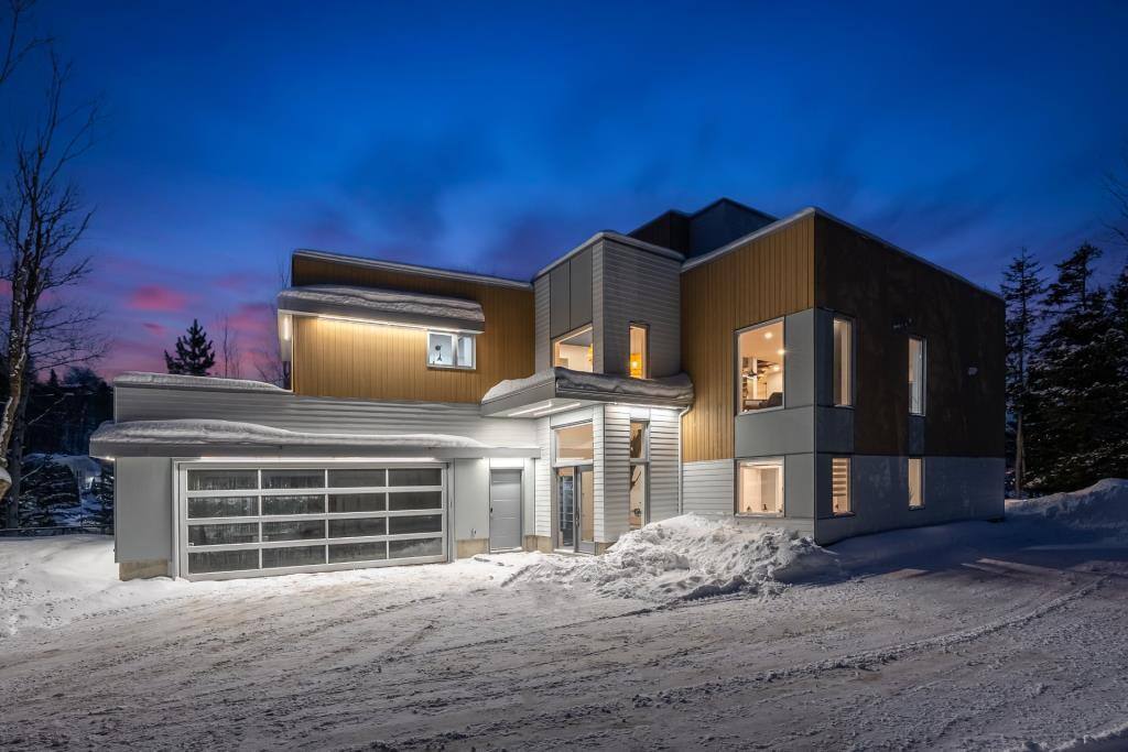 LacBeauport propriété de prestige au bord de l'eau JDQ