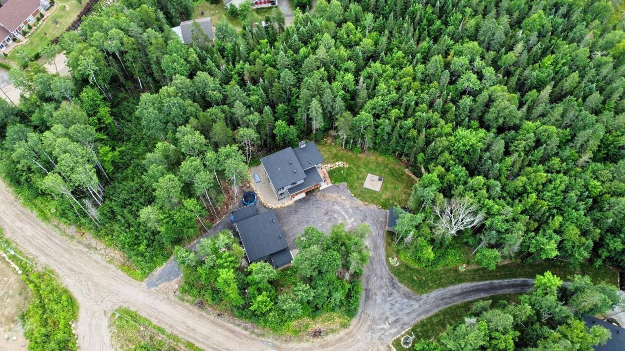 Une bigénération à vendre Saint-Côme pour 969 000$