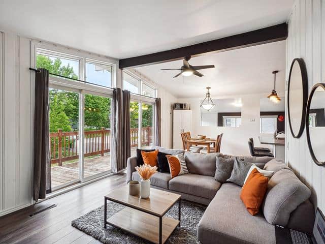 Une maison près de l’eau à vendre pour 360 000$