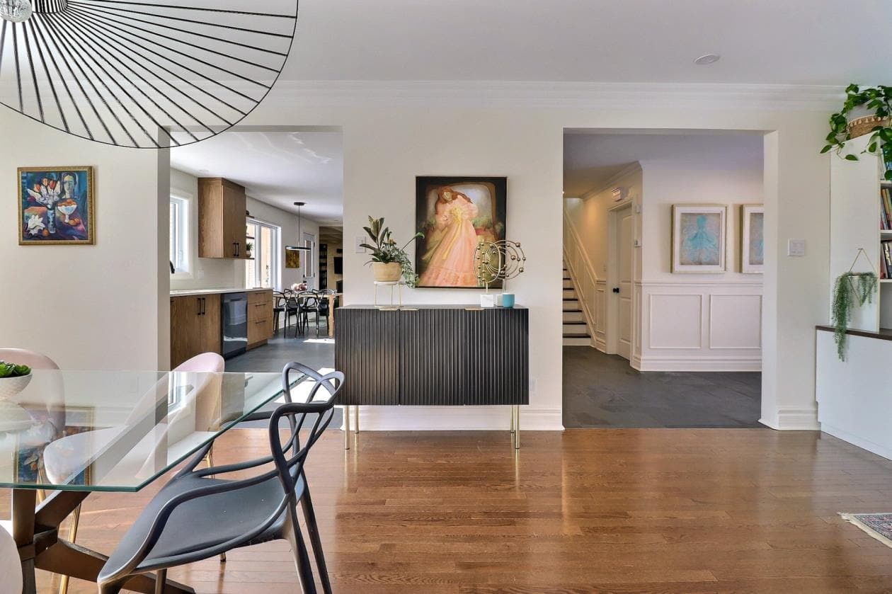 Une maison de 1968 rénovée à 925 000$ 