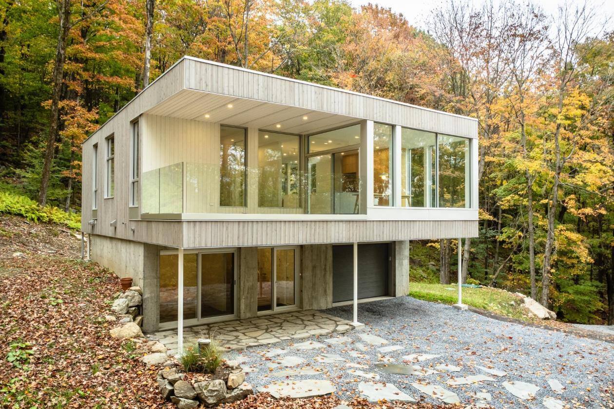 Une véritable maisons dans les arbres à Shefford