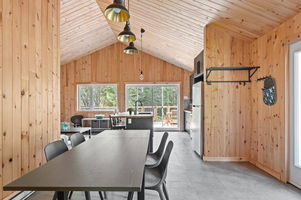 Un chalet scandinave à vendre à SaintTitedesCaps pour 292 900 Silo 57