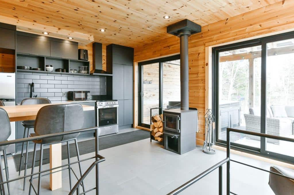 Un chalet moderne à vendre pour 399 900$