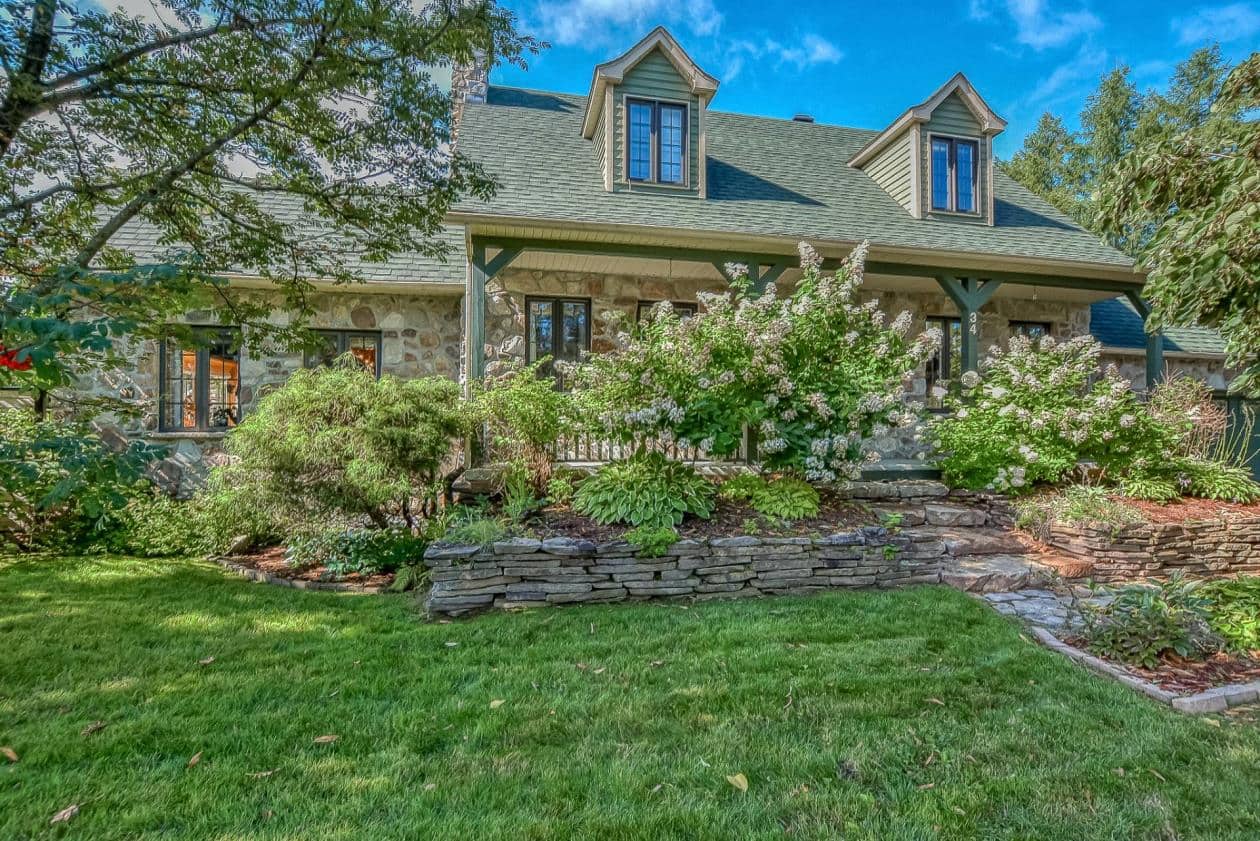 Marie-Mai vend sa maison de Saint-Sauveur