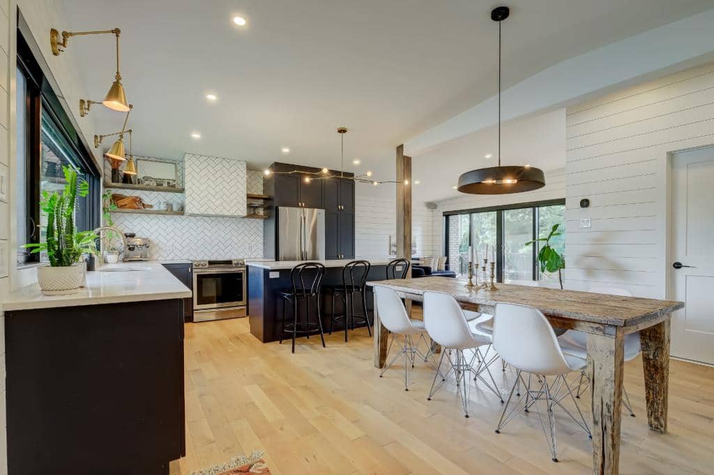 Une superbe maison rénovée à vendre pour 789 900$