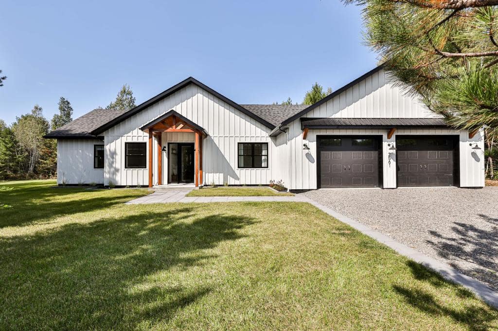 Une maison farmhouse à vendre pour 724 900$