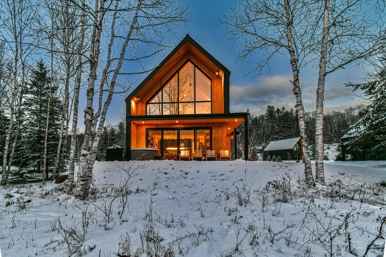Une maison moderne à vendre Mont-Tremblant