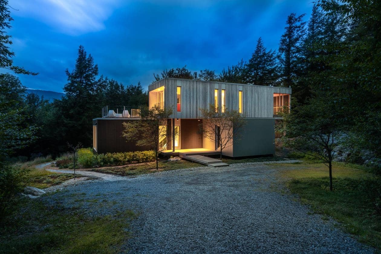 Une maison d’architecte en pleine nature à Sutton à vendre pour 1 250 000 Silo 57