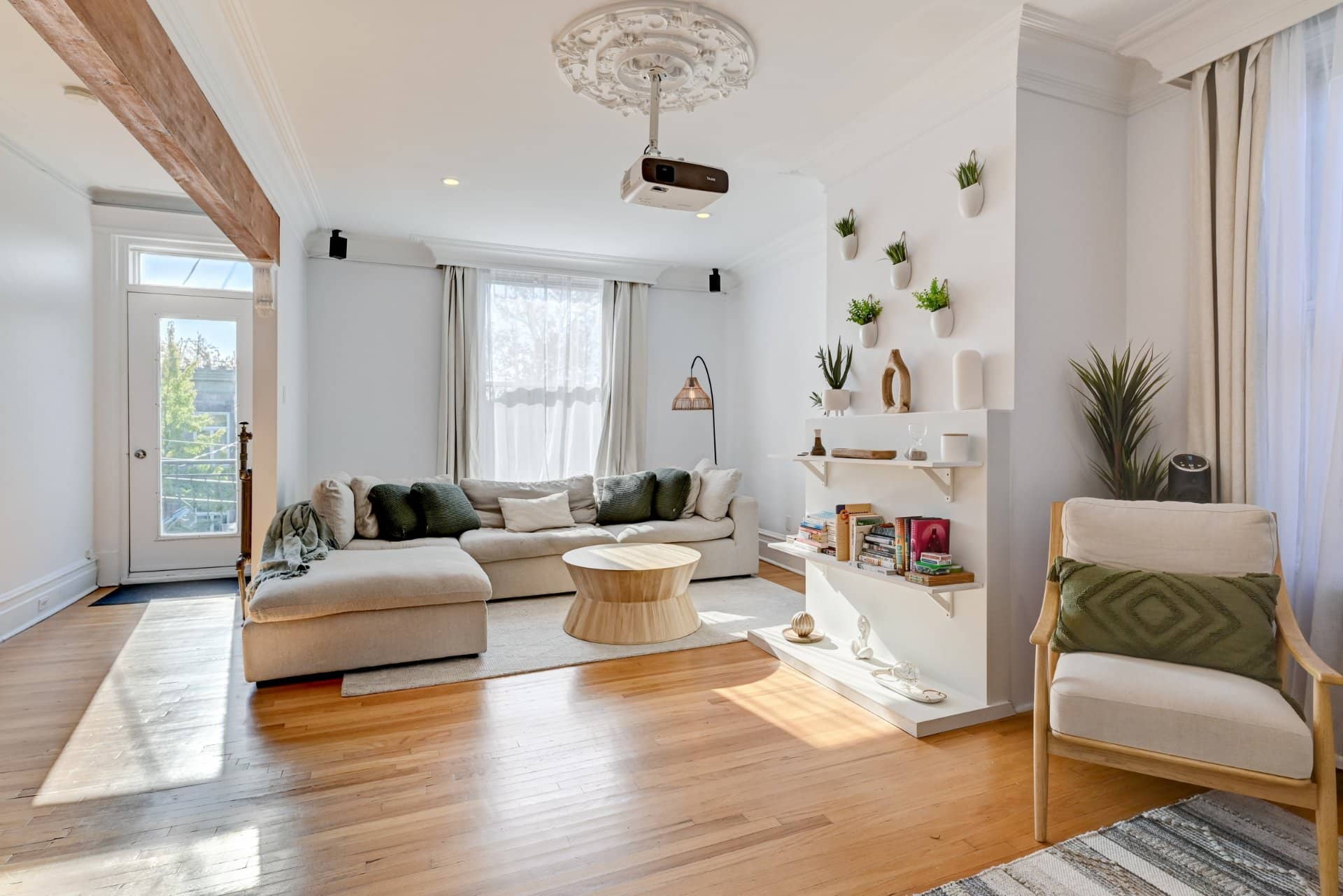 Un joli condo urbain à vendre pour 849 000$