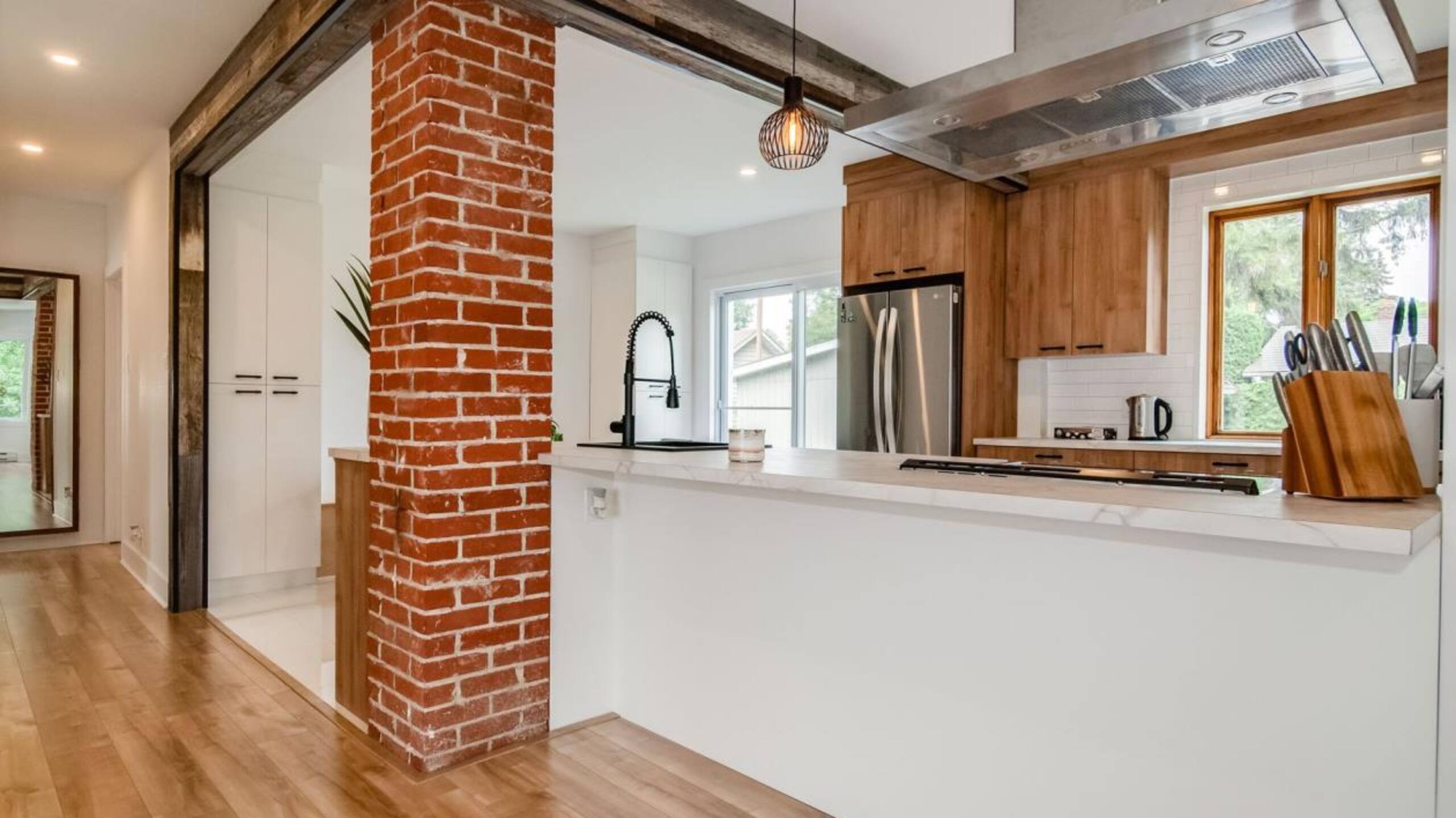 Un bungalow au décor «loft industriel» à Salaberry-de-Valleyfield à ...