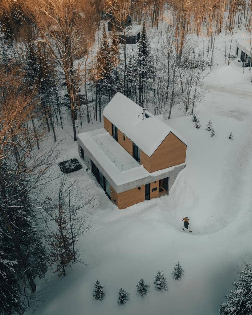 Une incroyable maison-spa moderne à 1 144 001$