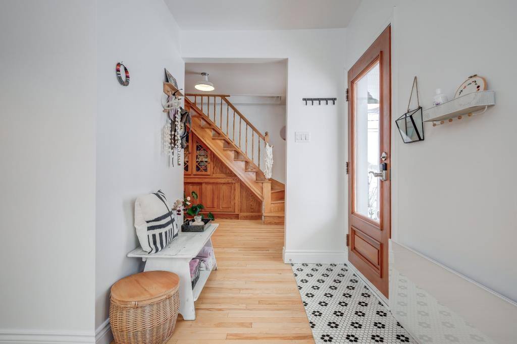 Une magnifique maison avec un énorme cachet dans le vieux village de