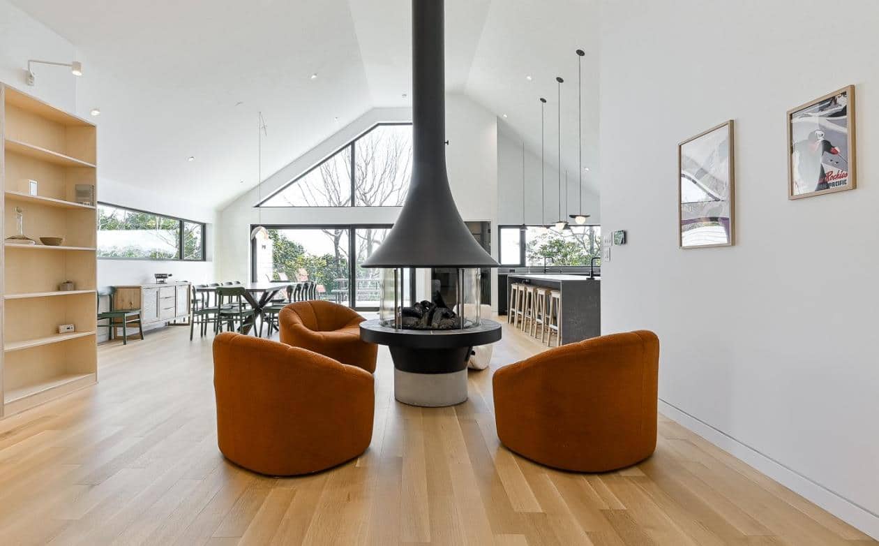 Une superbe maison scandinave à 1 695 000$