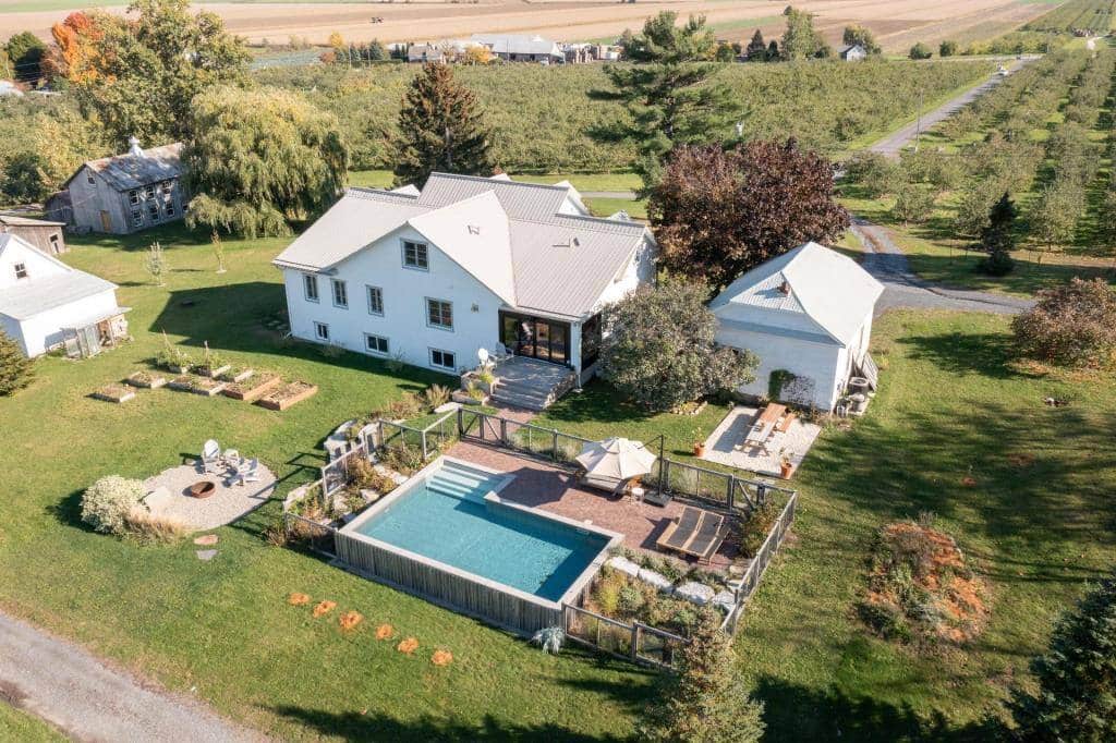 Vanessa Pilon et Alex Nevsky vendent leur maison