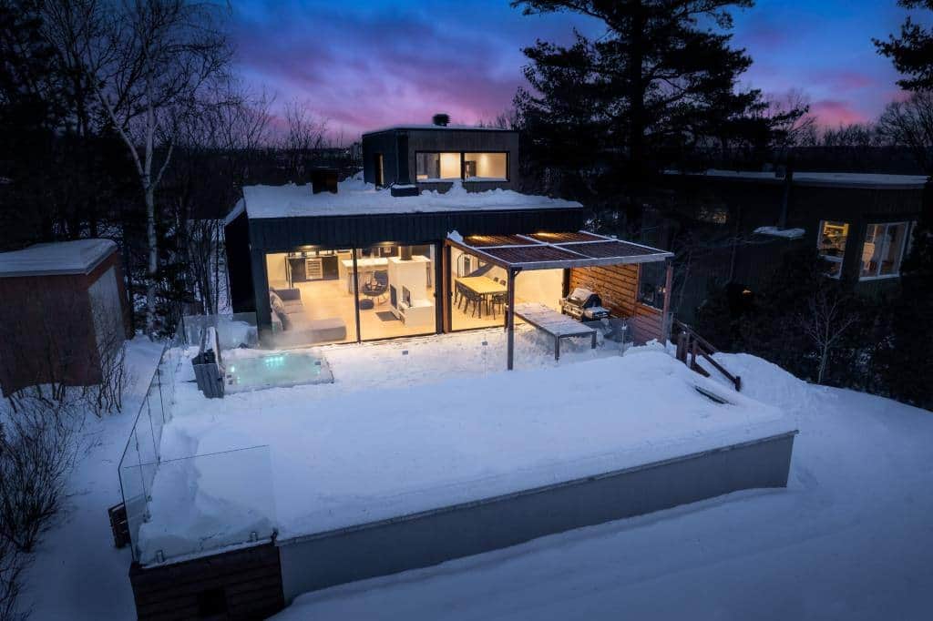 Demeure moderne à vendre pour 1 295 000$ à Lévis