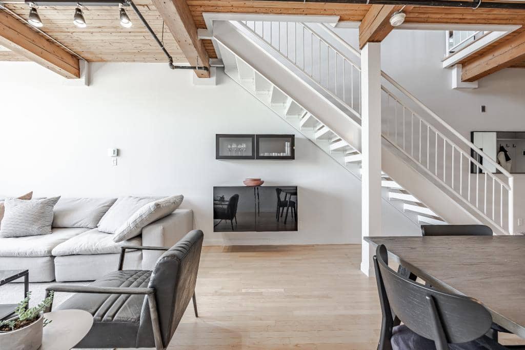 Un loft moderne et industriel pour 549 900$ 