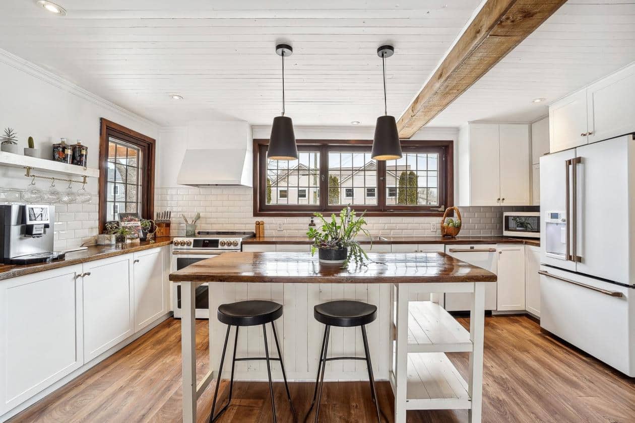 Une propriété centenaire à vendre à 499 900$