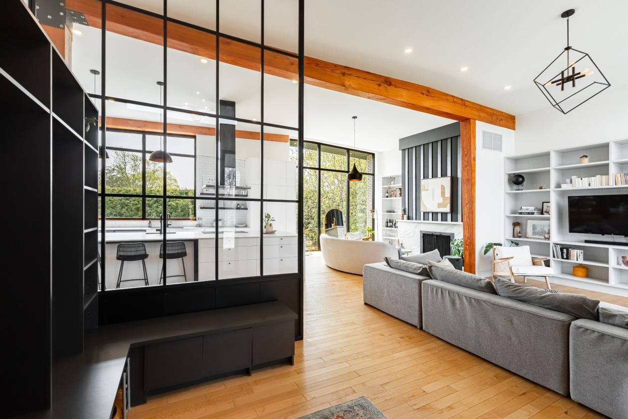 Un superbe plain-pied à vendre pour 2.38M$