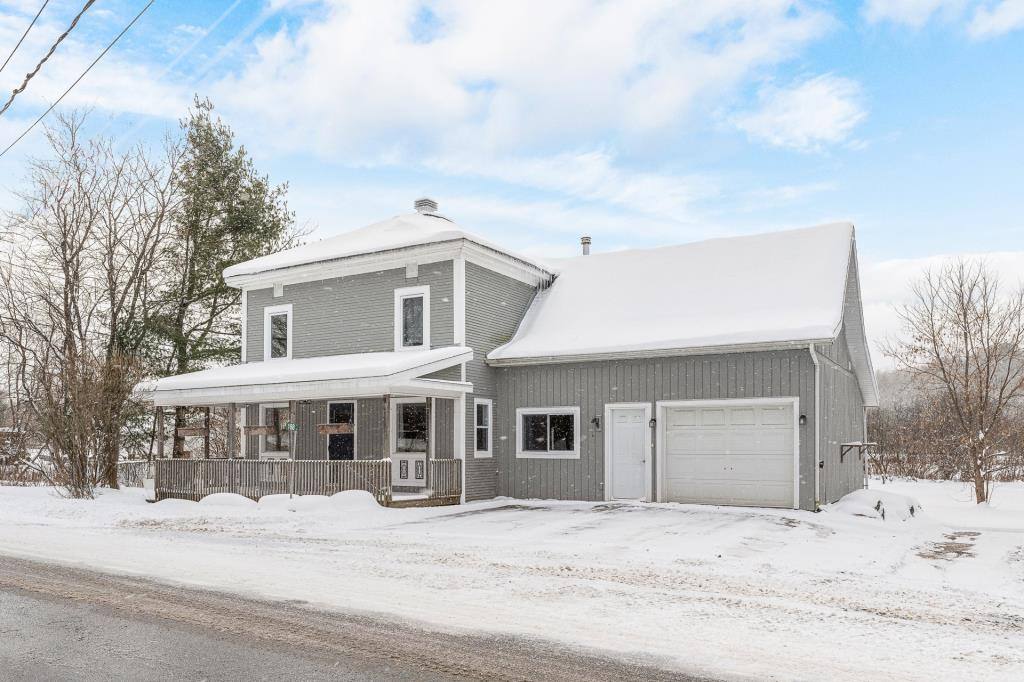 Cet auteur québécois vend sa maison centenaire