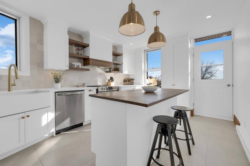 Un condo de 1916 rénové à vendre pour 635 900$