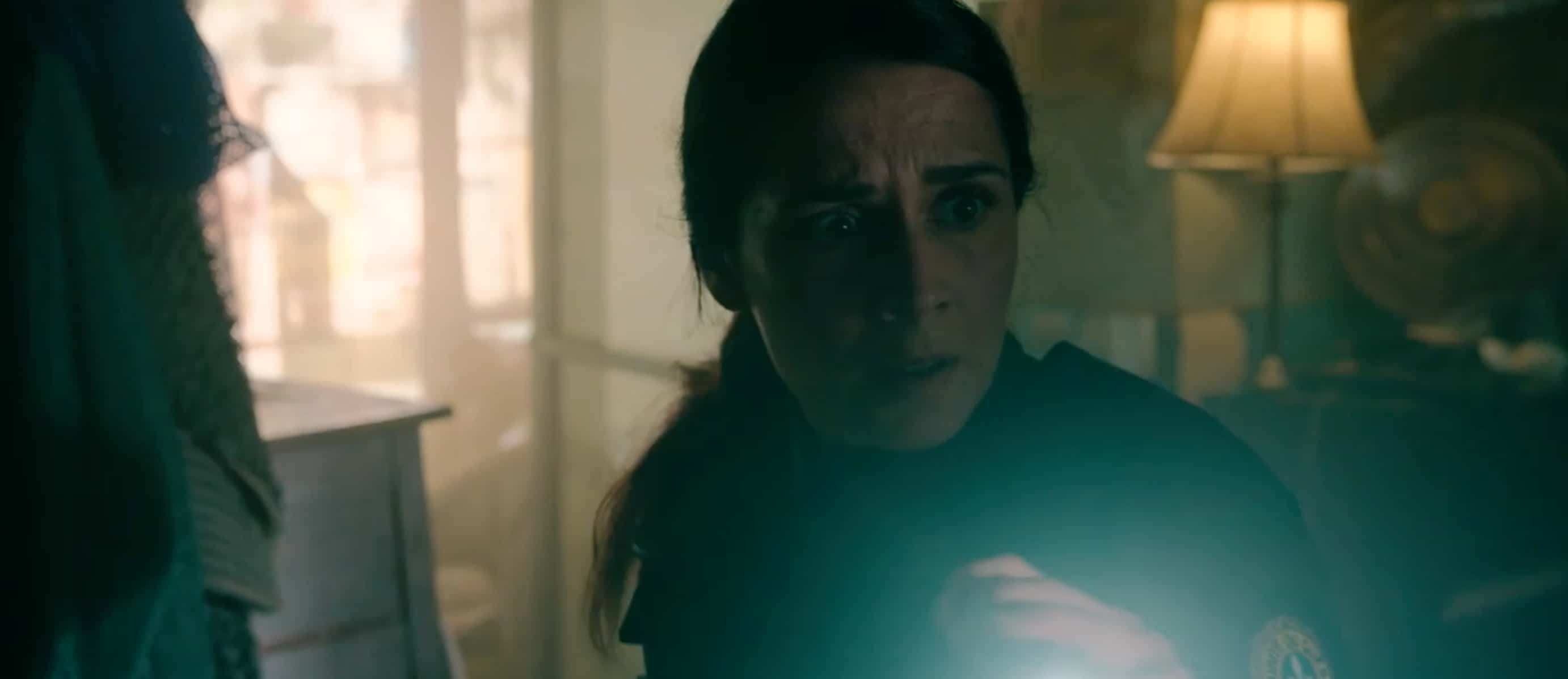 Voyez les premières images de la série Lac-Noir