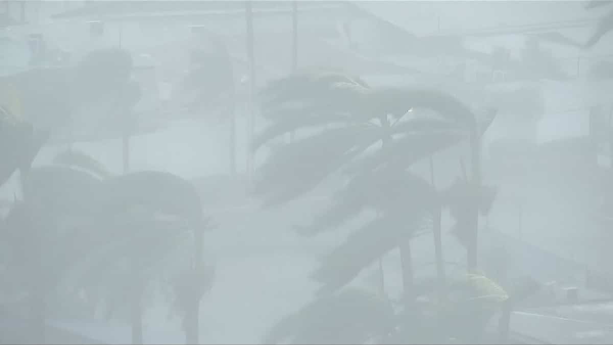 IMAGES | L'ouragan «Melissa», de catégorie 5, touche terre en Jamaïque: déjà 3 morts dans le pays