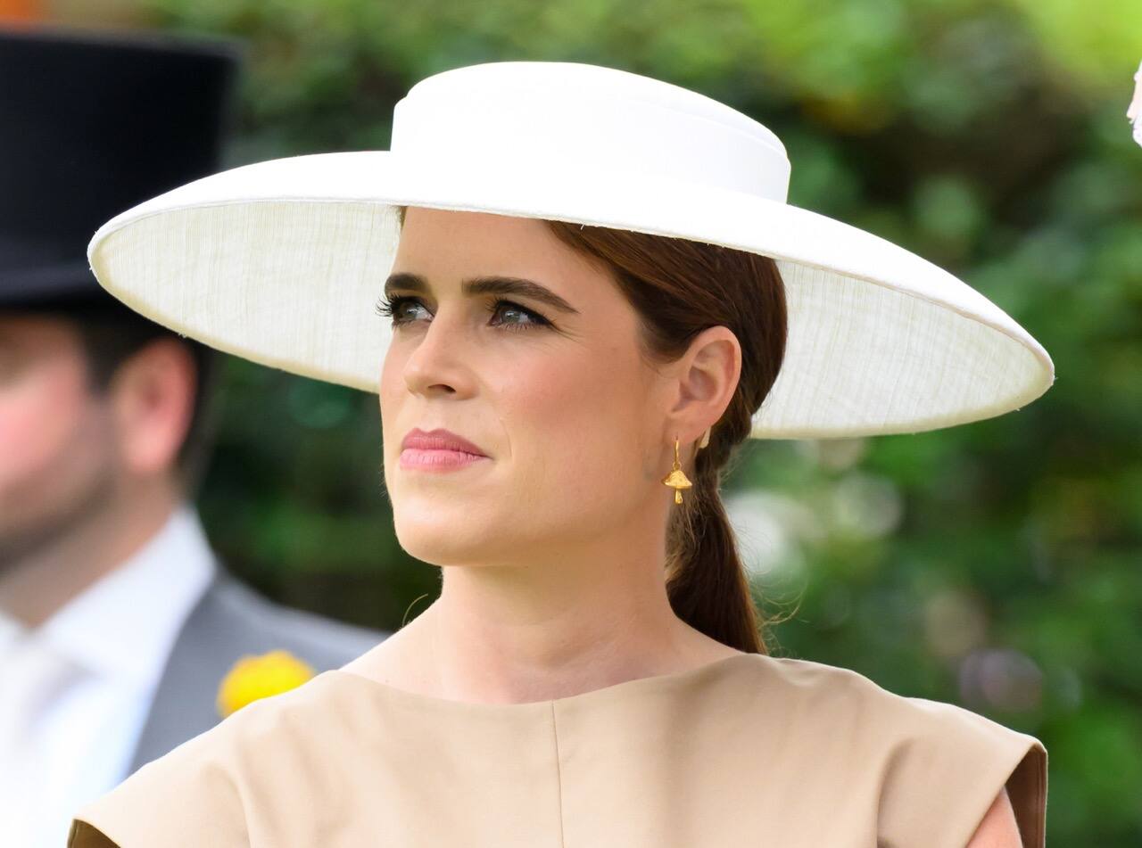 Image principale de l'article La princesse Eugenie ne parle plus à Andrew
