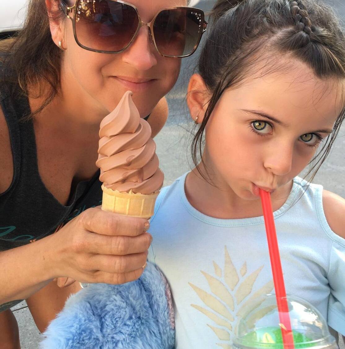 Sa fille, Marie-Félix, suit ses traces