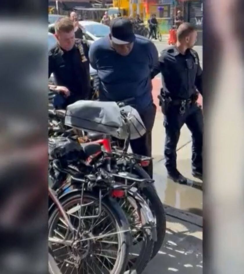 Le tireur pr&eacute;sum&eacute; du m&eacute;tro new-yorkais inculp&eacute; d'&laquo;acte terroriste&raquo;