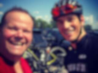 Michel Charette taquine Sébastien Delorme