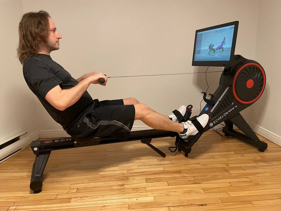 À l’essai du rameur intelligent Echelon Smart Rower (Row-S).