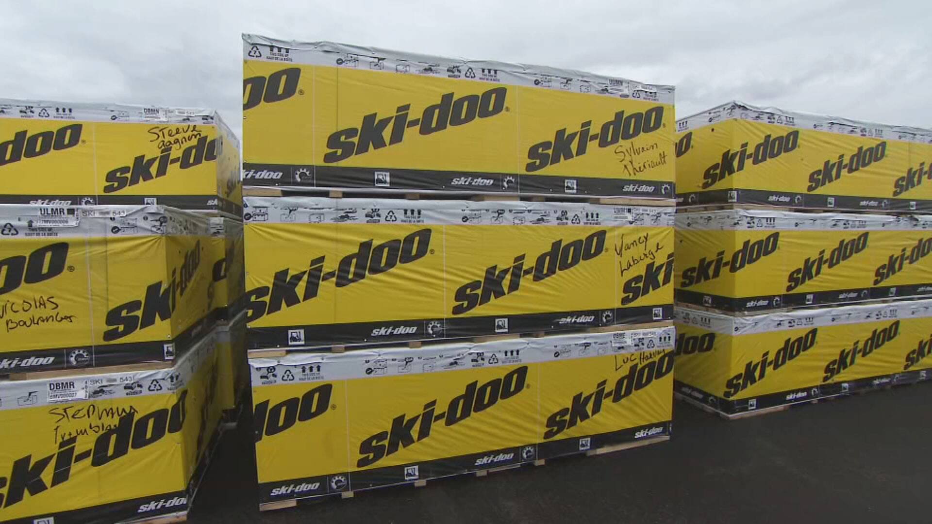 Des d&eacute;lais de livraison pour les motoneiges