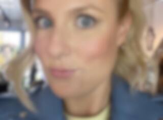 Marie Soleil Dion devient rousse