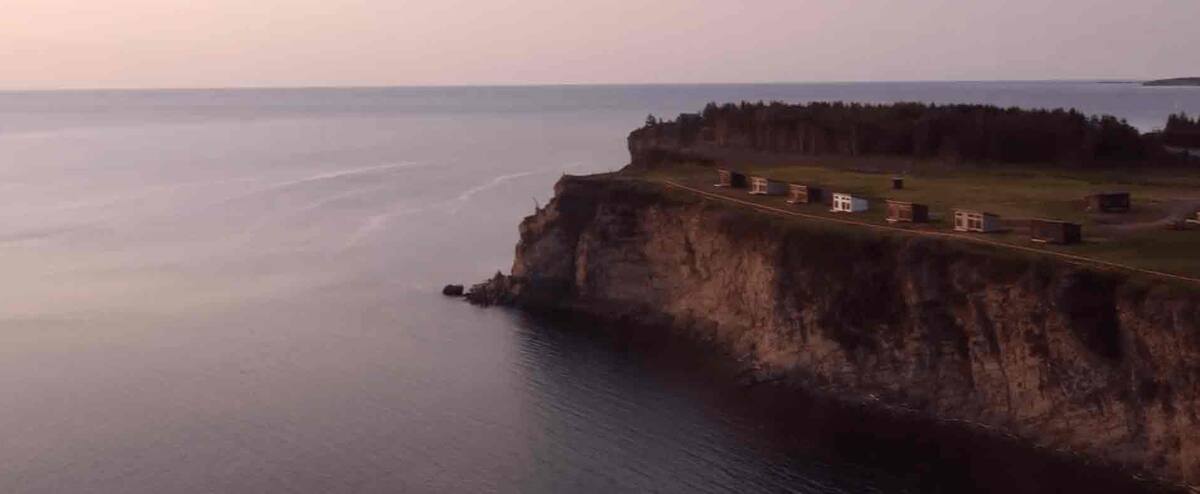 De nouveaux chalets scandinaves avec vue à louer en Gaspésie