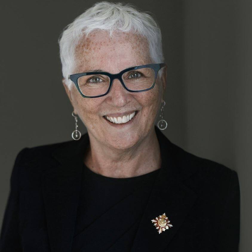 Ottawa d&eacute;bout&eacute; pour avoir nomm&eacute; une lieutenante-gouverneure unilingue