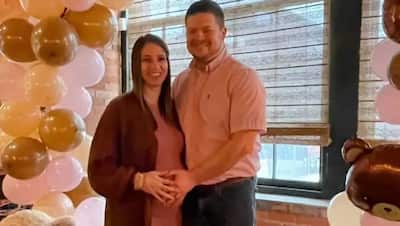 Bir öğretmen, bebeği doğmadan birkaç hafta önce dersin ortasında öldü