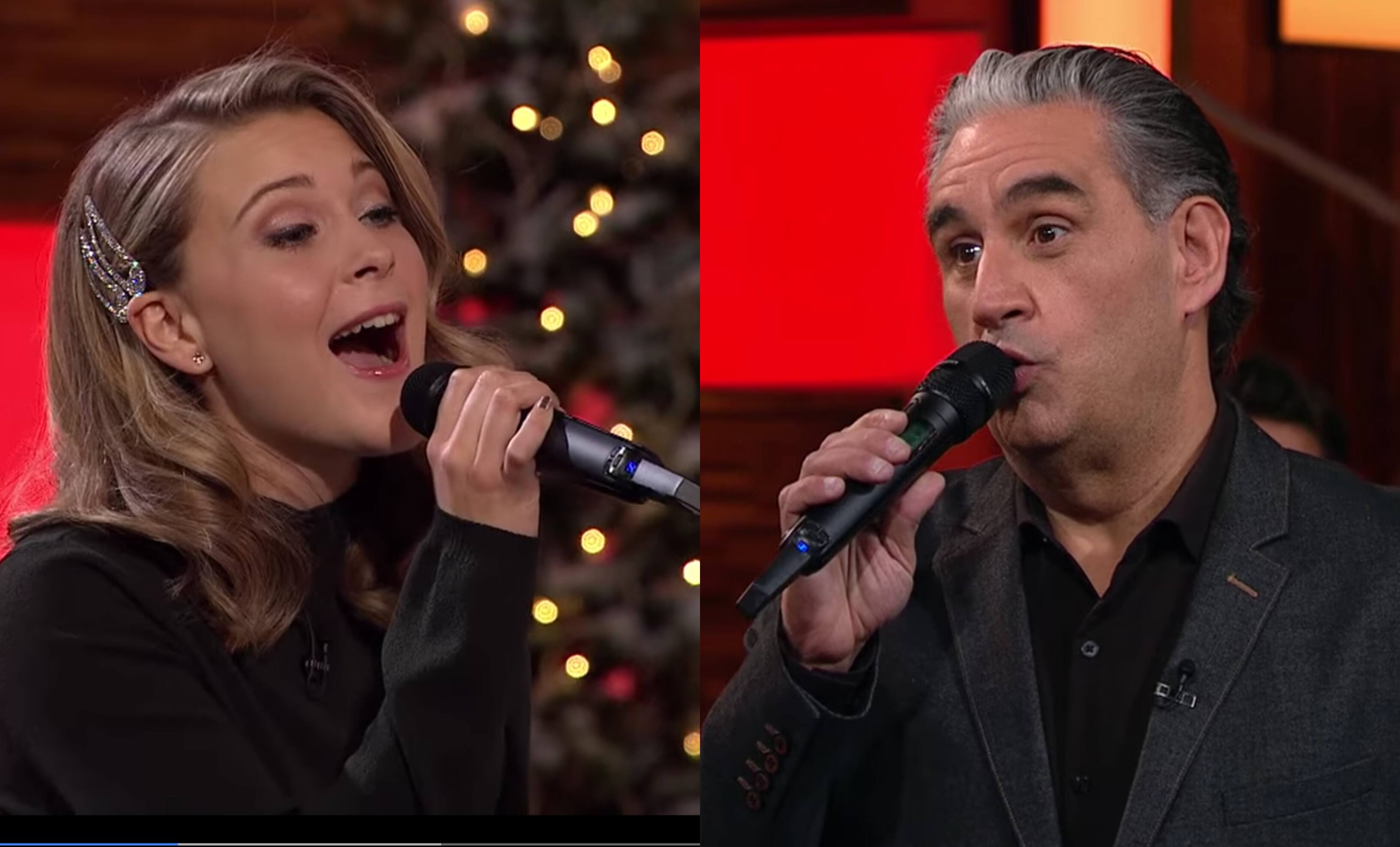 Ils interprètent ensemble ce classique de Noël