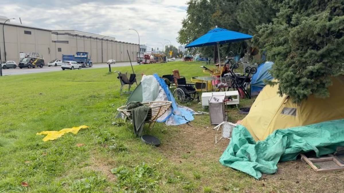 Bambin retrouvé dans un campement: «Imaginez qu’on laisse nos enfants dans la rue, ça me crève le cœur», réagit Pauline Marois
