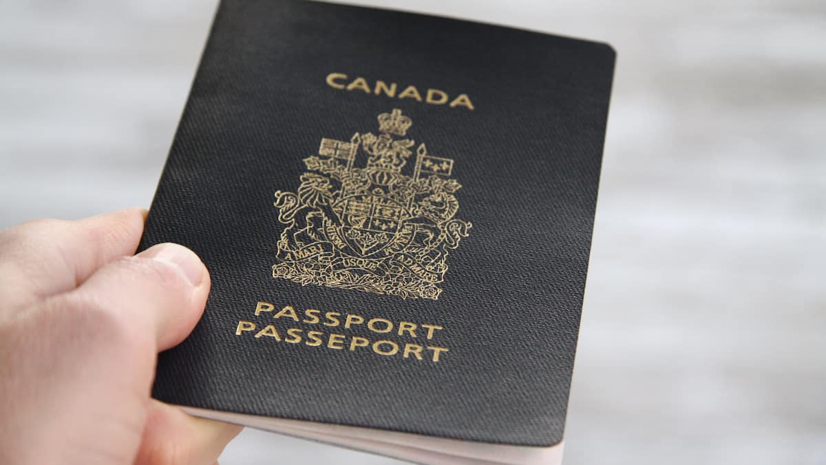 Guerre en Ukraine: l’industrie du voyage retient son souffle