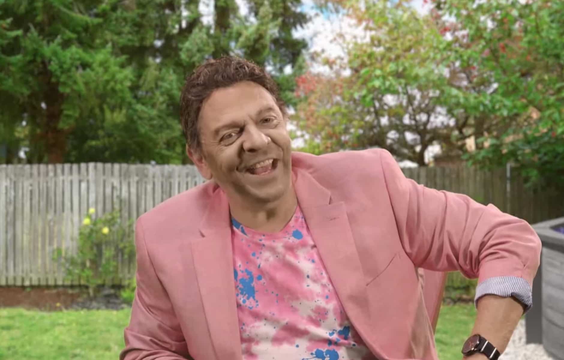 Honoré de la parodie de Marc Labrèche à son sujet