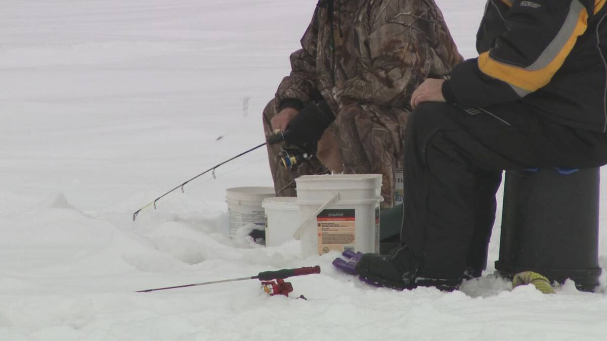 «Danger réel»: Saint-Fulgence demande aux pêcheurs au large de quitter le secteur