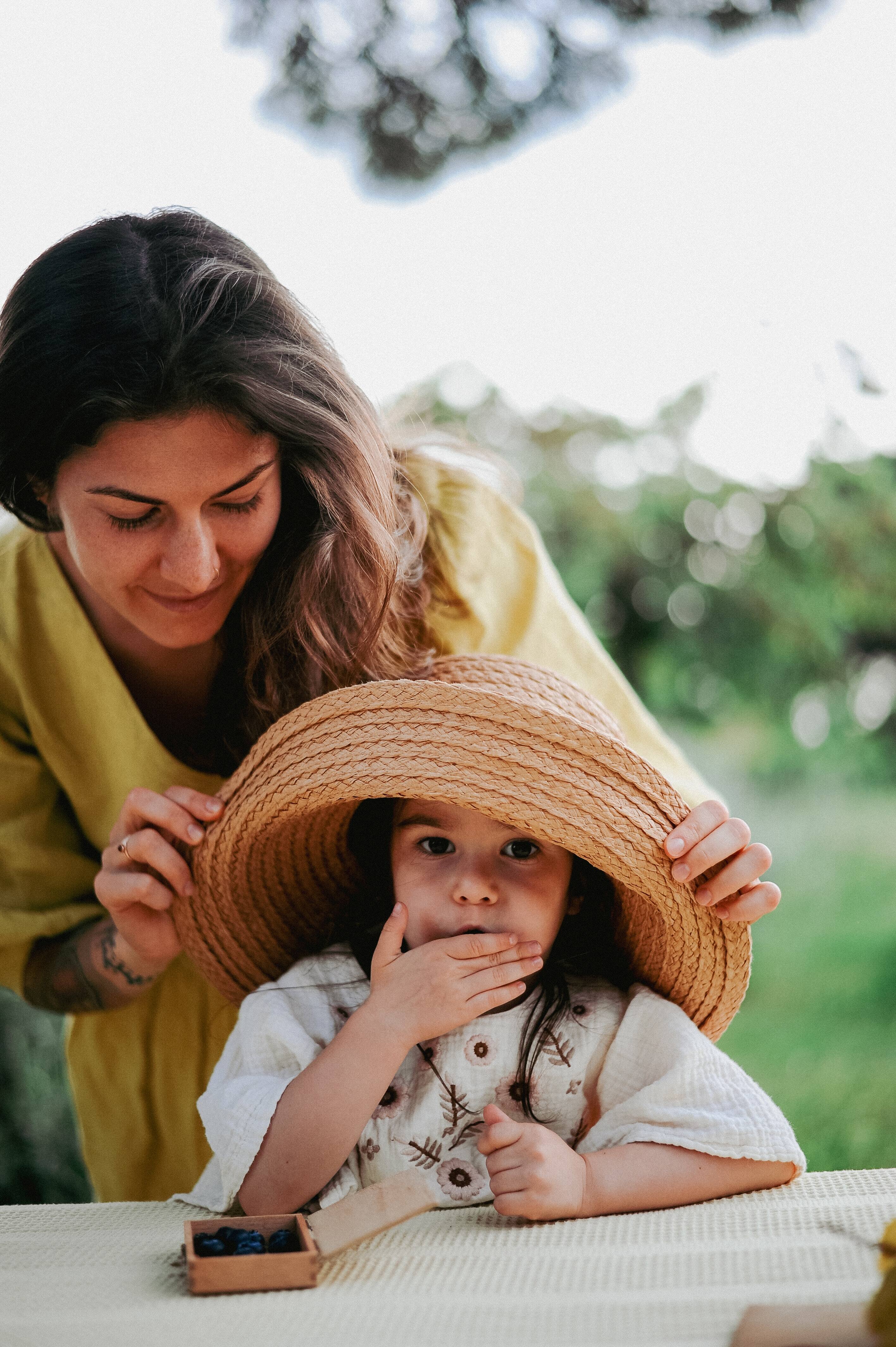5 bonnes raisons de porter un chapeau l'été 