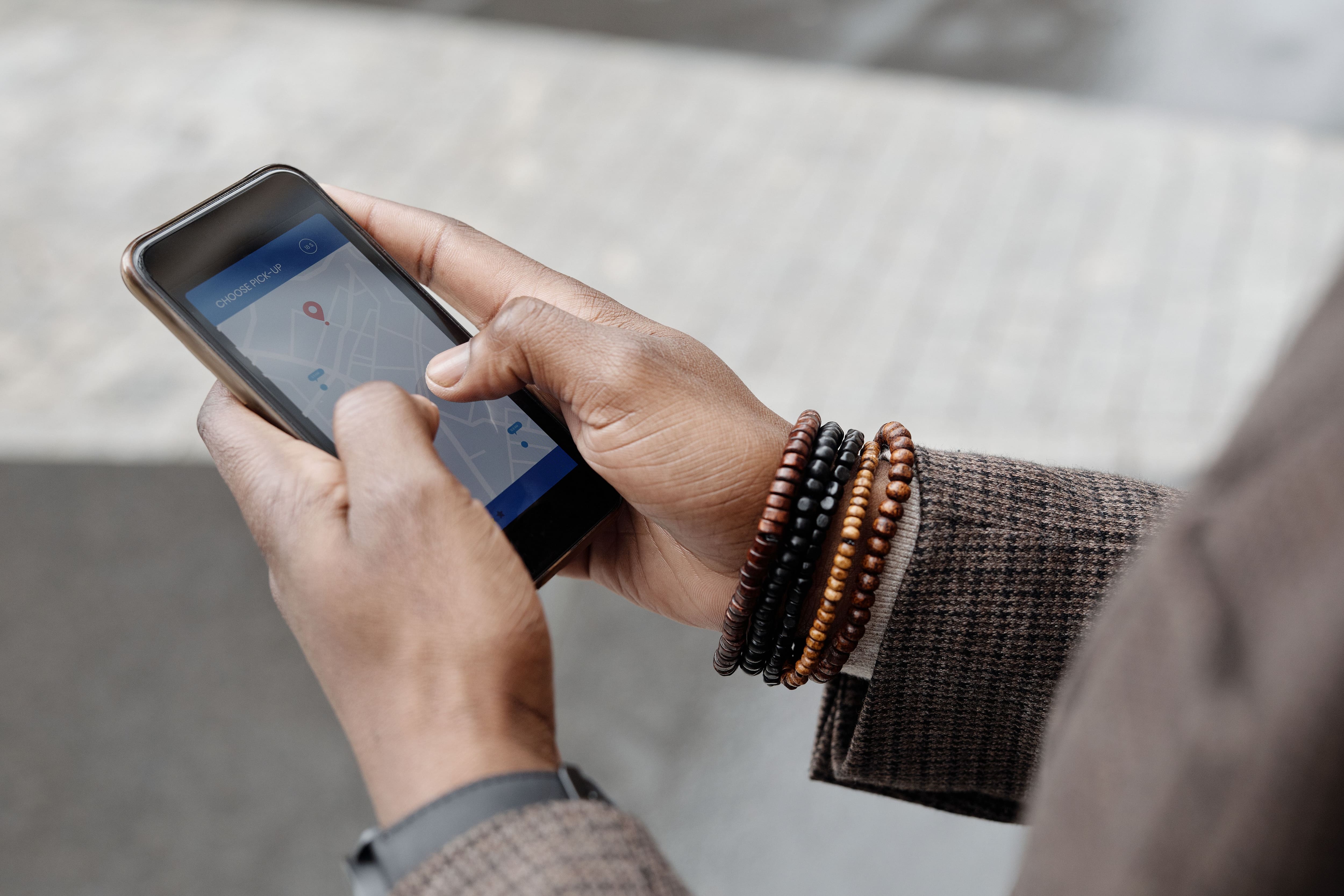 Votre téléphone se souvient peut-être de tous ces endroits où vous êtes allé : voici comment vérifier (et quoi désactiver)