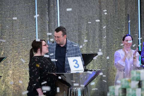 Un chiffre chanceux lui rapporte le gros lot