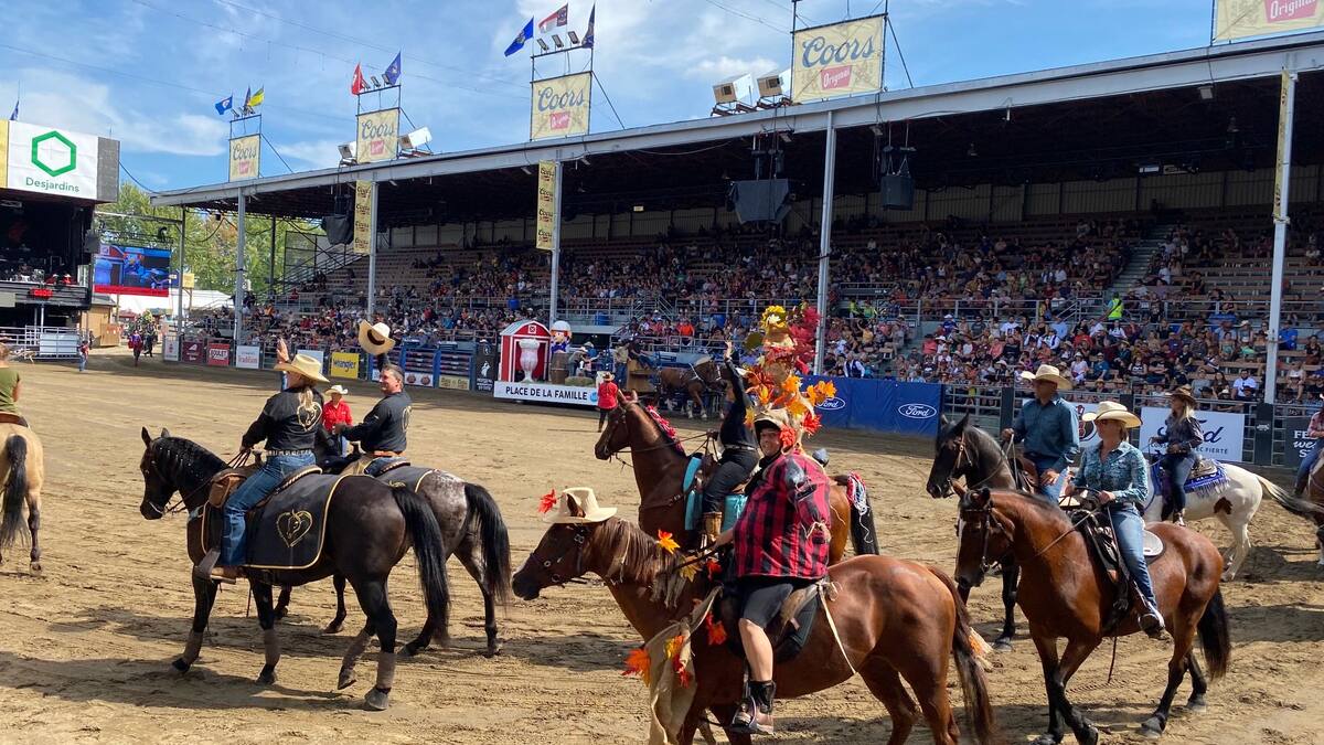 Accident de rodéo au Festival Western de St-Tite : un bouvillon perd la vie
