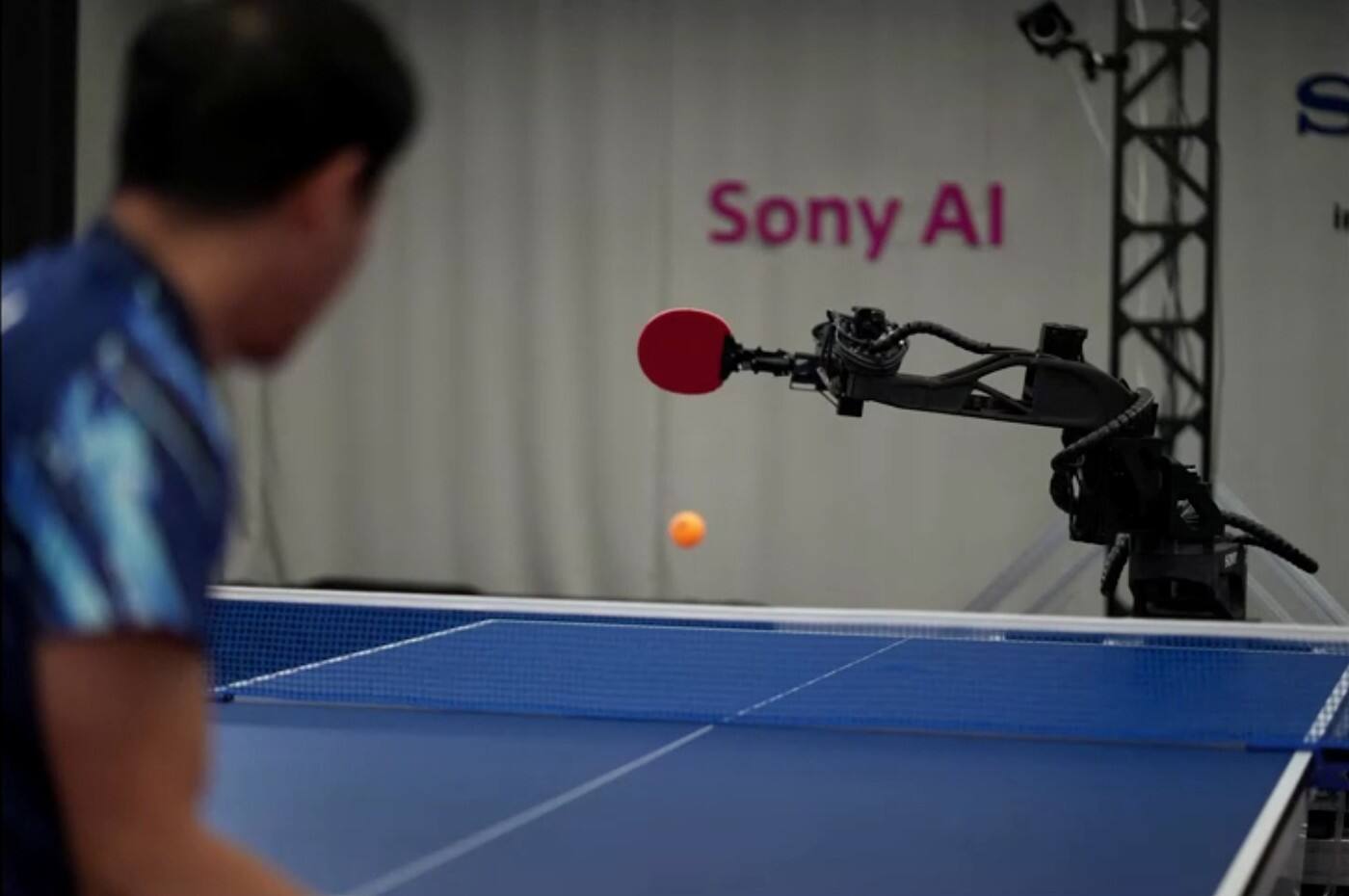 EN IMAGES | Un robot IA capable de battre des champions de ping-pong ...