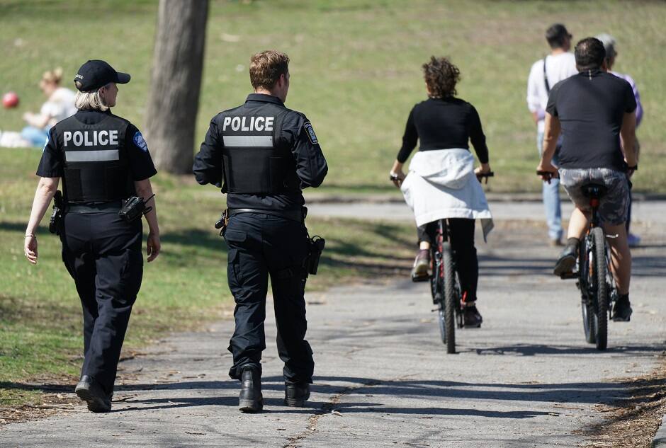 Profilage racial: les plaintes contre les policiers en hausse au Québec ...